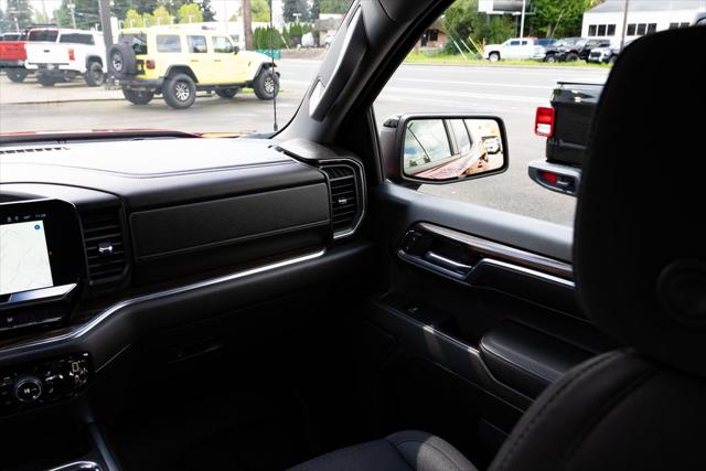 2023 Chevrolet Silverado 1500 4WD Crew Cab Short Bed RST