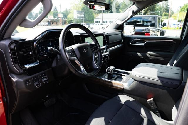 2023 Chevrolet Silverado 1500 4WD Crew Cab Short Bed RST