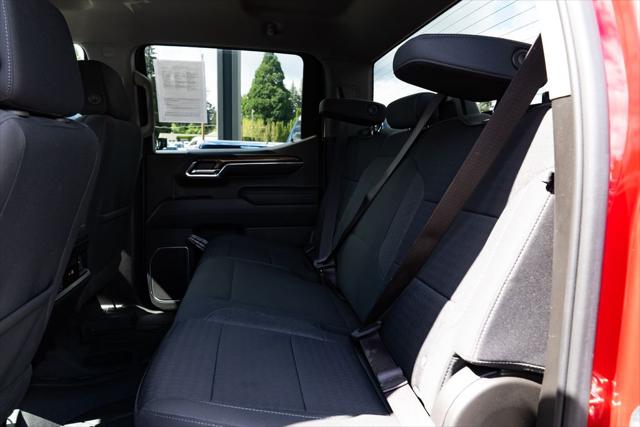 2023 Chevrolet Silverado 1500 4WD Crew Cab Short Bed RST