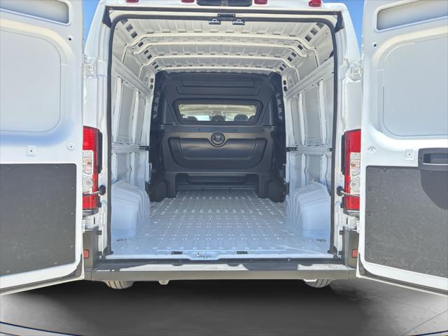 2026 Ram ProMaster 2500 Cargo Van Tradesman High Roof 159" WB w/Pass Seat