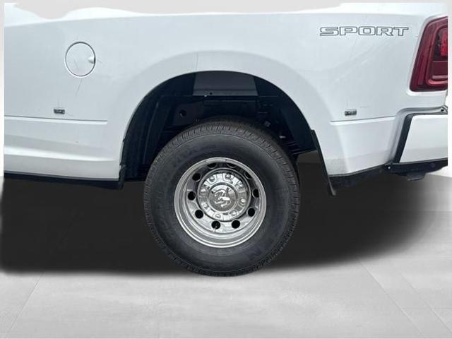 2026 RAM Ram 3500 RAM 3500 LARAMIE CREW CAB 4X4 8 BOX