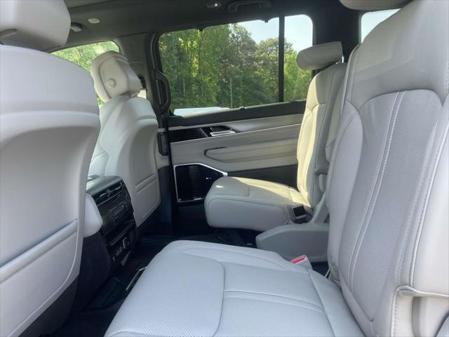 2026 Jeep Grand Wagoneer L Limited Reserve 4x4