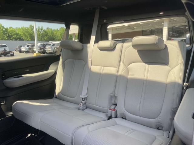 2026 Jeep Grand Wagoneer L Limited Reserve 4x4