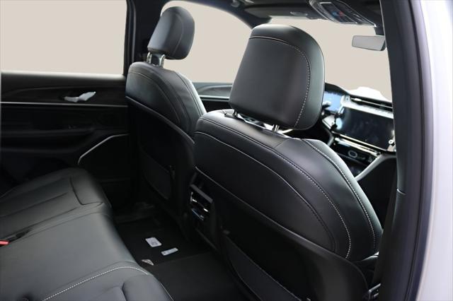 2026 Jeep Grand Cherokee Limited Reserve 4x4
