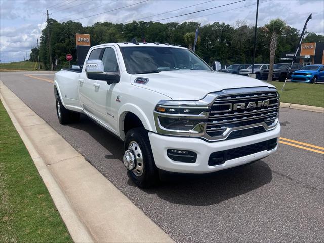 2026 RAM Ram 3500 RAM 3500 LIMITED LONGHORN CREW CAB 4X4 8 BOX