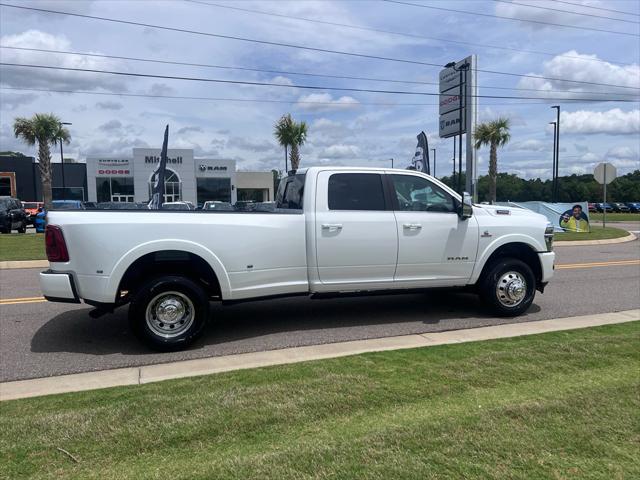2026 RAM Ram 3500 RAM 3500 LIMITED LONGHORN CREW CAB 4X4 8 BOX