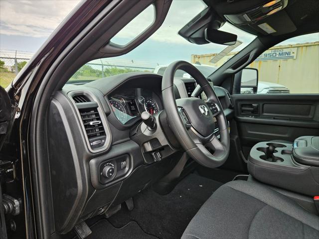 2026 RAM 2500 RAM 2500 TRADESMAN CREW CAB 4X2 64 BOX