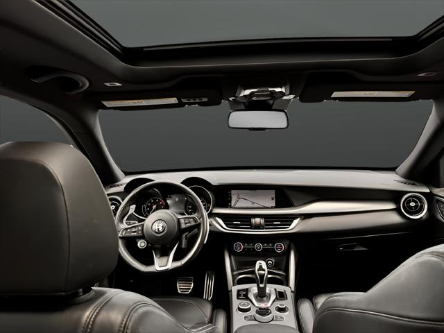 2023 Alfa Romeo Stelvio Veloce AWD