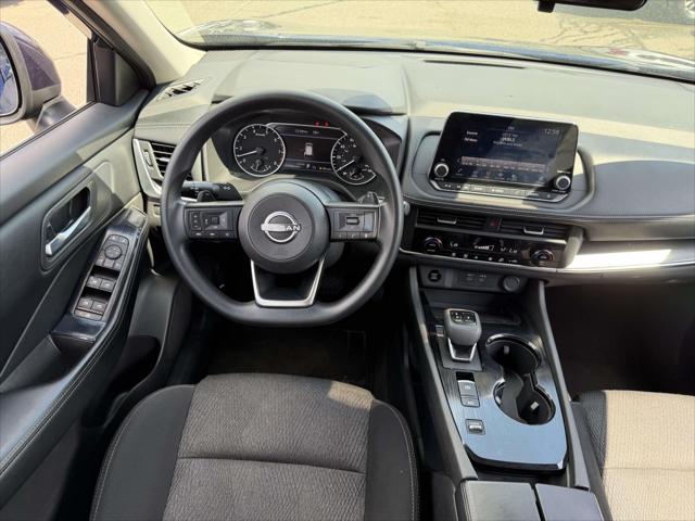 2024 Nissan Rogue SV FWD