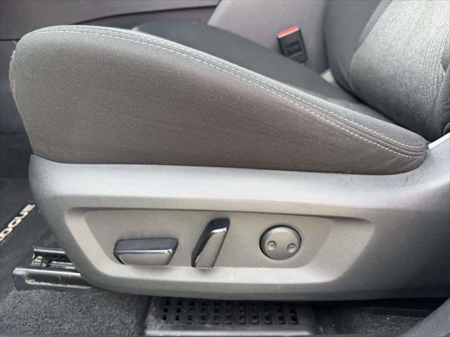 2024 Nissan Rogue SV FWD