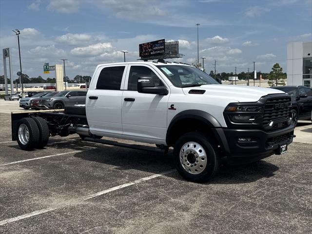 2026 RAM Ram 5500 Chassis Cab RAM 5500 TRADESMAN CHASSIS CREW CAB 4X4 84 CA