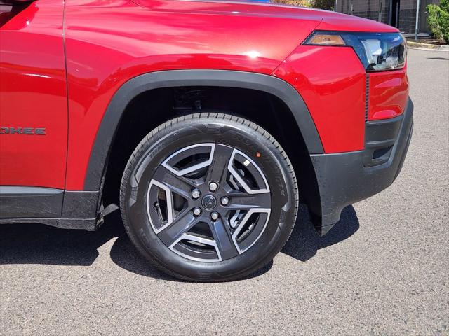 2026 Jeep Cherokee Laredo 4x4