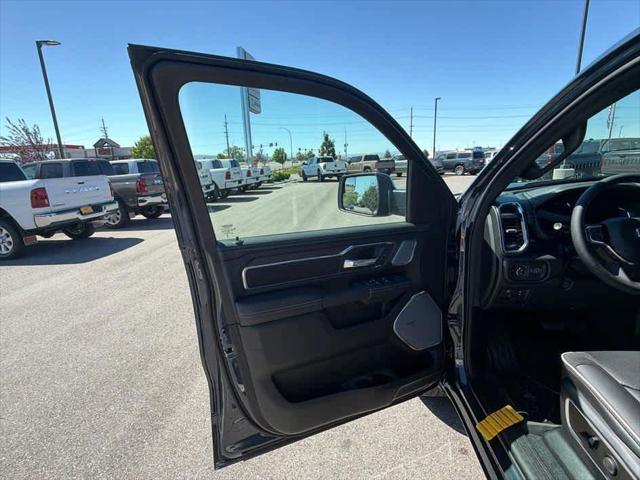 2026 Ram 1500 Laramie Crew Cab 4x4 5'7" Box