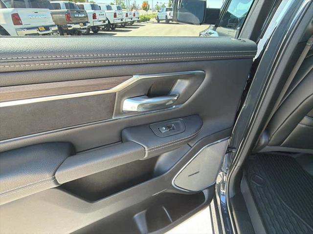 2026 Ram 1500 Laramie Crew Cab 4x4 5'7" Box