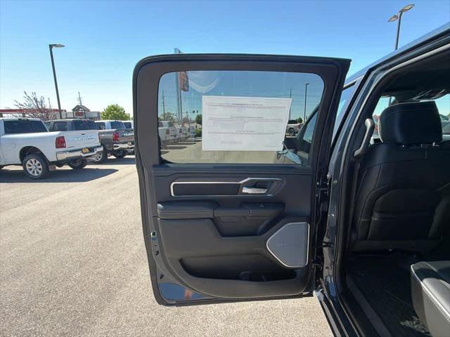 2026 Ram 1500 Laramie Crew Cab 4x4 5'7" Box