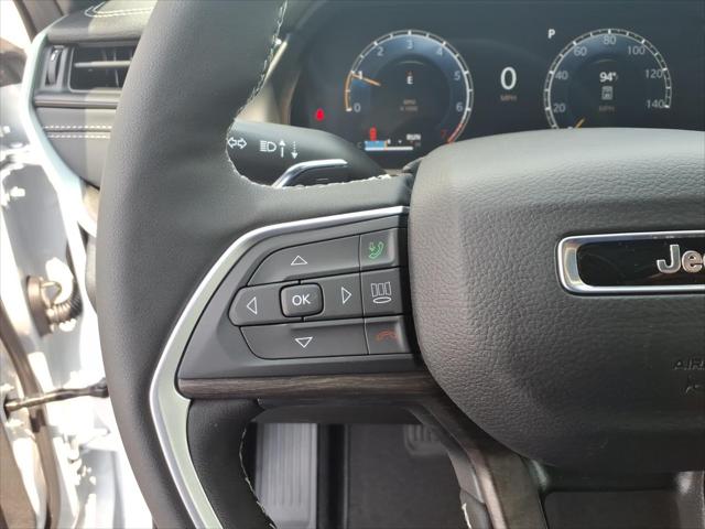 2026 Jeep Grand Cherokee Altitude 4x2