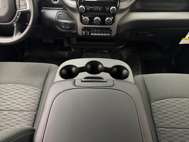 2026 Ram 3500 Tradesman/Big Horn