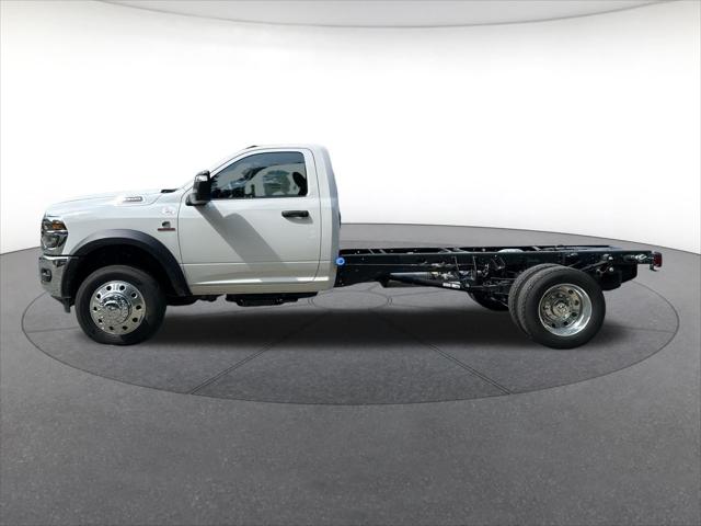 2026 RAM 5500 Chassis RAM 5500 TRADESMAN CHASSIS REGULAR CAB 4X4 84 CA