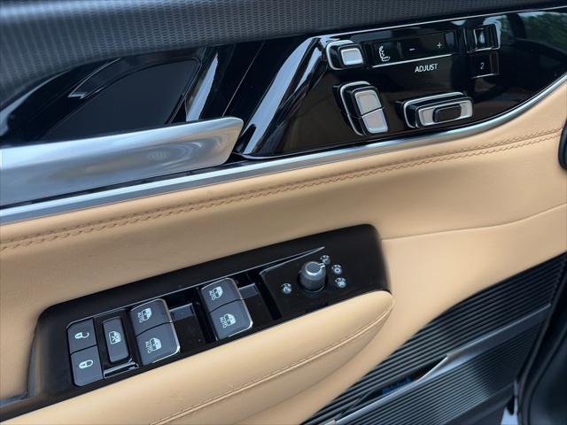 2026 Jeep Grand Wagoneer Summit Reserve 4x4