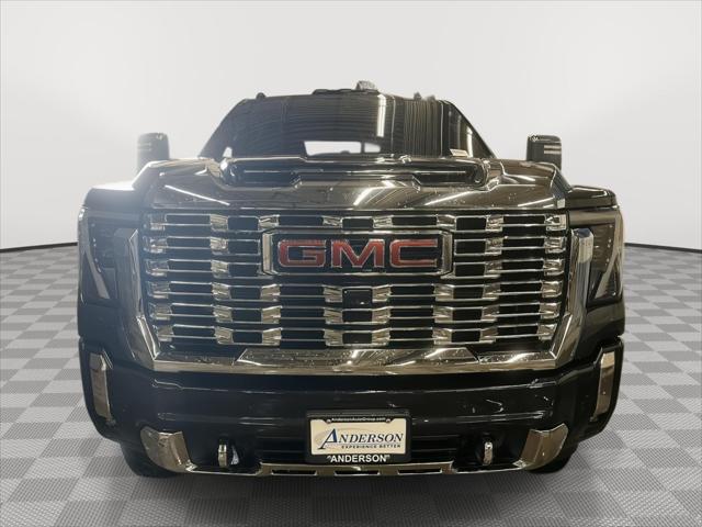 2025 GMC Sierra 3500HD 4WD Crew Cab Standard Bed Denali
