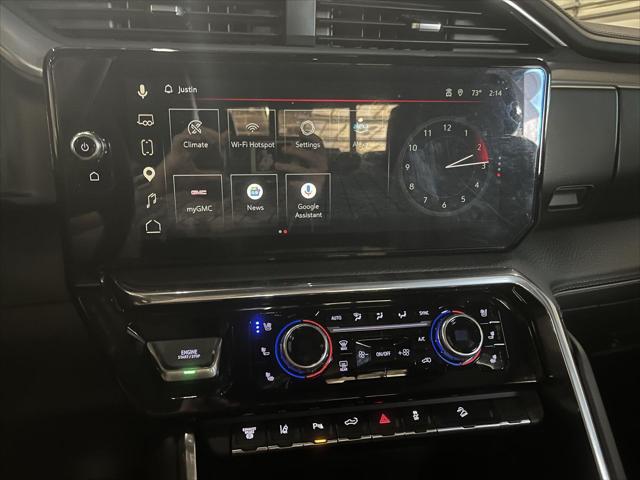 2025 GMC Sierra 3500HD 4WD Crew Cab Standard Bed Denali
