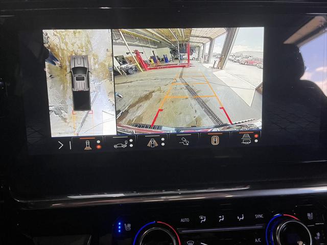 2025 GMC Sierra 3500HD 4WD Crew Cab Standard Bed Denali