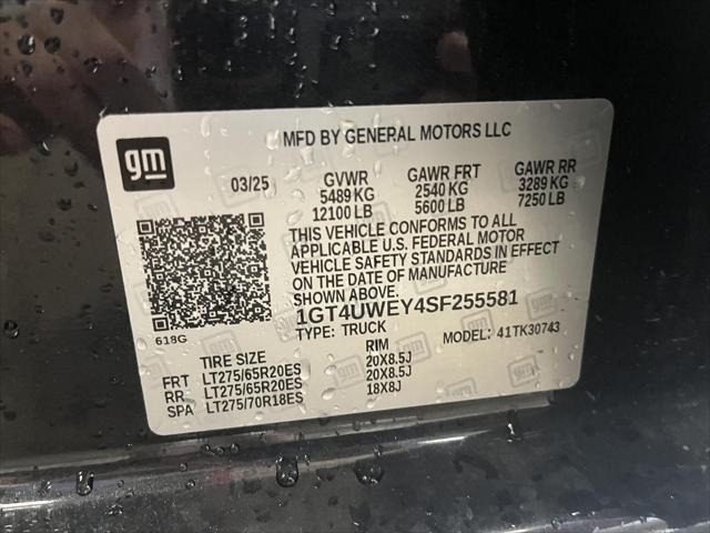 2025 GMC Sierra 3500HD 4WD Crew Cab Standard Bed Denali