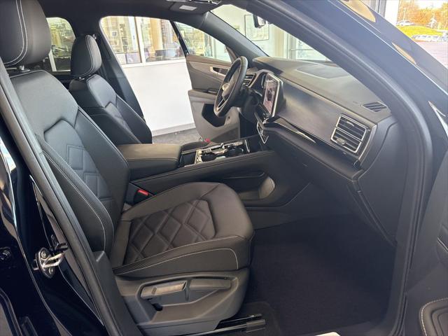 2026 Volkswagen Atlas Cross Sport SE with Technology