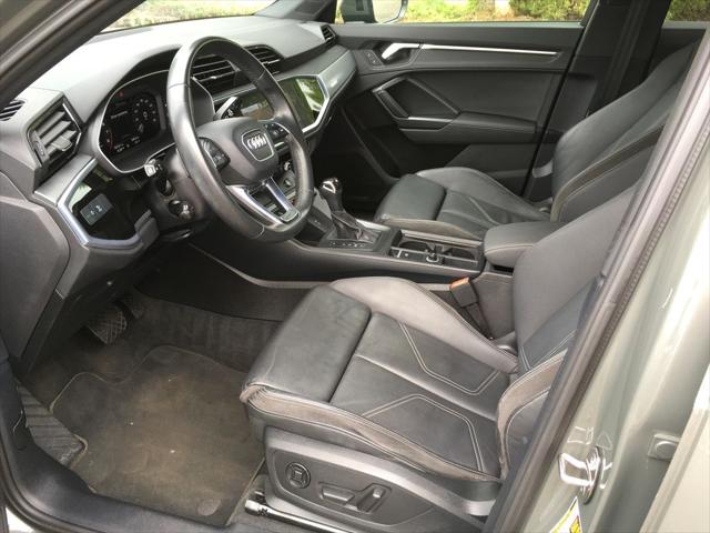 2022 Audi Q3 Premium Plus 45 TFSI S line quattro Tiptronic