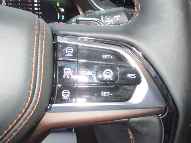 2022 Jeep Grand Cherokee Summit 4x4