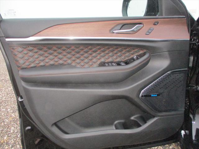 2022 Jeep Grand Cherokee Summit 4x4