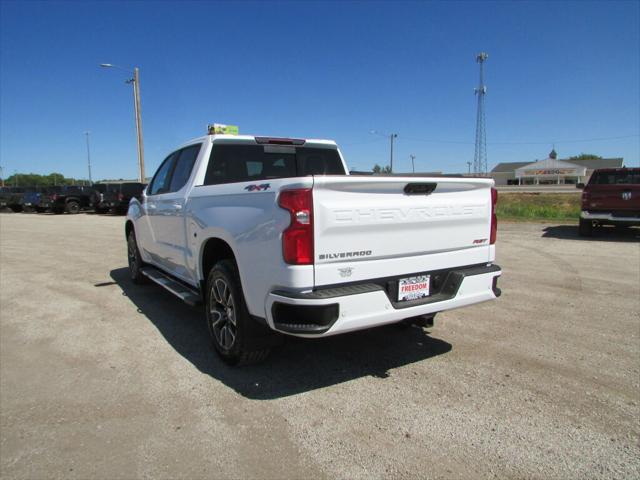 2023 Chevrolet Silverado 1500 4WD Crew Cab Short Bed RST