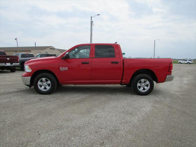 2023 Ram 1500 Classic SLT Crew Cab 4x4 5'7" Box
