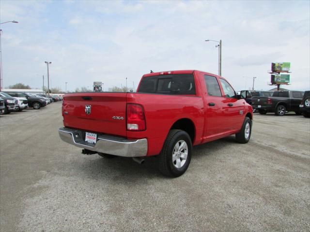 2023 Ram 1500 Classic SLT Crew Cab 4x4 5'7" Box