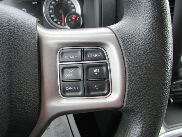 2023 Ram 1500 Classic SLT Crew Cab 4x4 5'7" Box