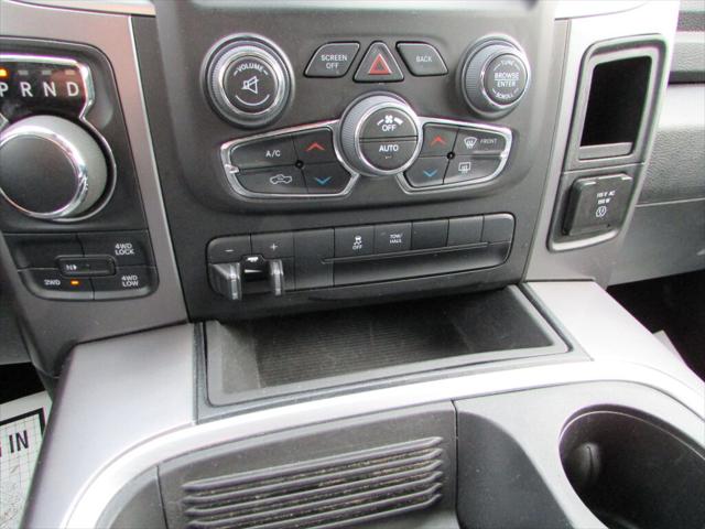 2023 Ram 1500 Classic SLT Crew Cab 4x4 5'7" Box