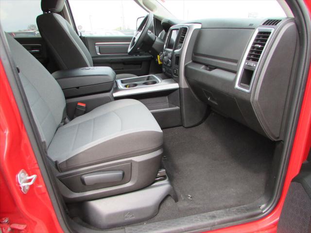 2023 Ram 1500 Classic SLT Crew Cab 4x4 5'7" Box