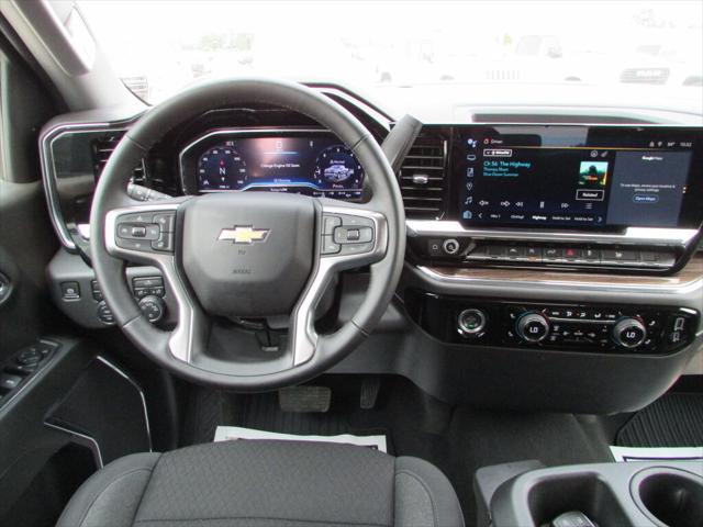 2024 Chevrolet Silverado 1500 4WD Crew Cab Short Bed LT with 2FL