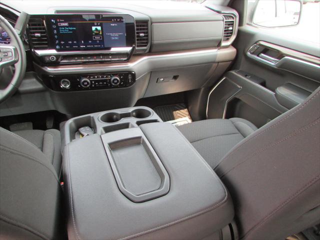 2024 Chevrolet Silverado 1500 4WD Crew Cab Short Bed LT with 2FL
