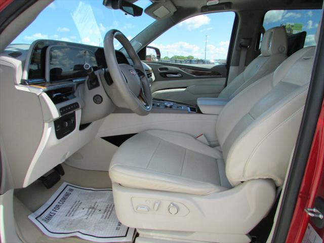 2023 Cadillac Escalade ESV 4WD Premium Luxury Platinum