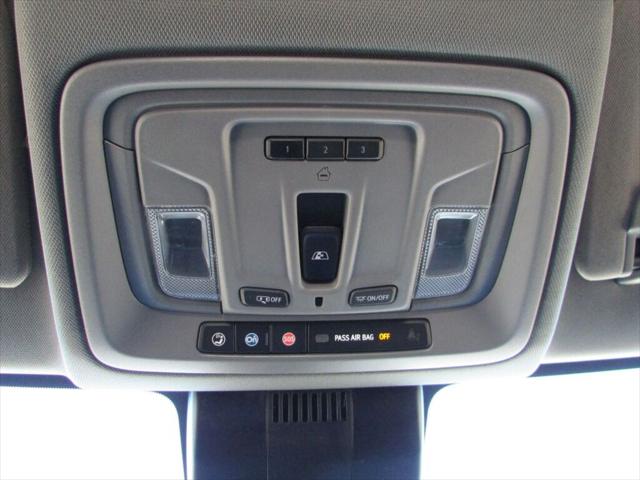 2024 GMC Sierra 1500 4WD Crew Cab Short Box Elevation with 3SB