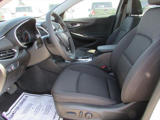 2024 Chevrolet Malibu FWD RS