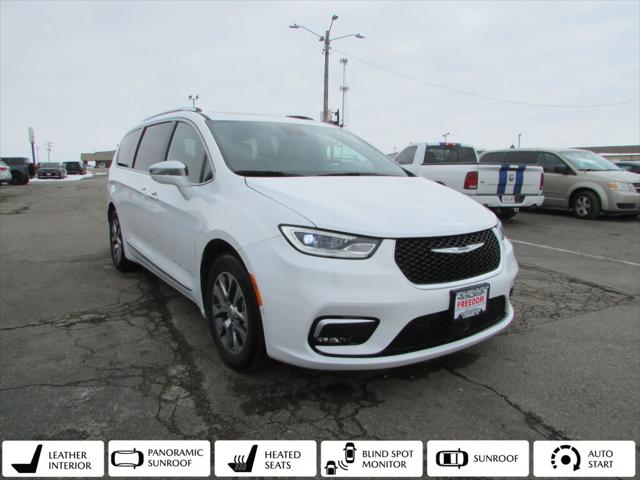2024 Chrysler Pacifica Hybrid Pinnacle for sale in Virden, IL
