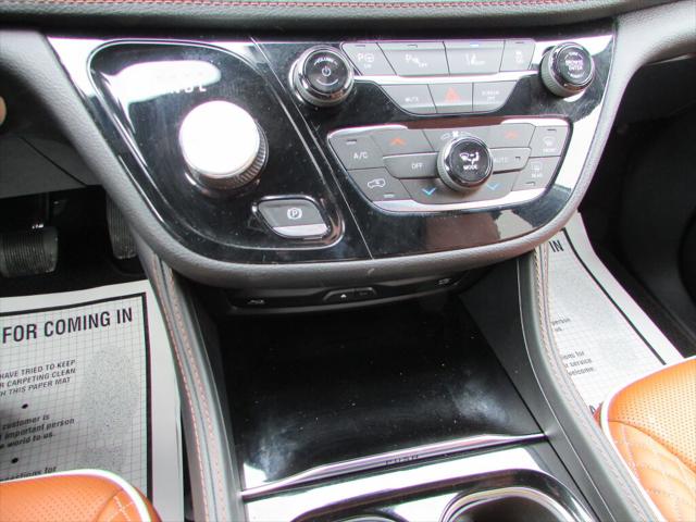 2024 Chrysler Pacifica Hybrid Pinnacle