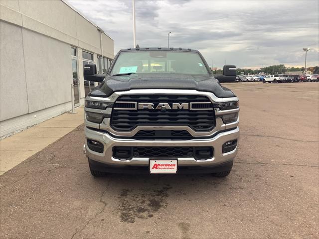 2026 RAM Ram 3500 RAM 3500 TRADESMAN CREW CAB 4X4 8 BOX