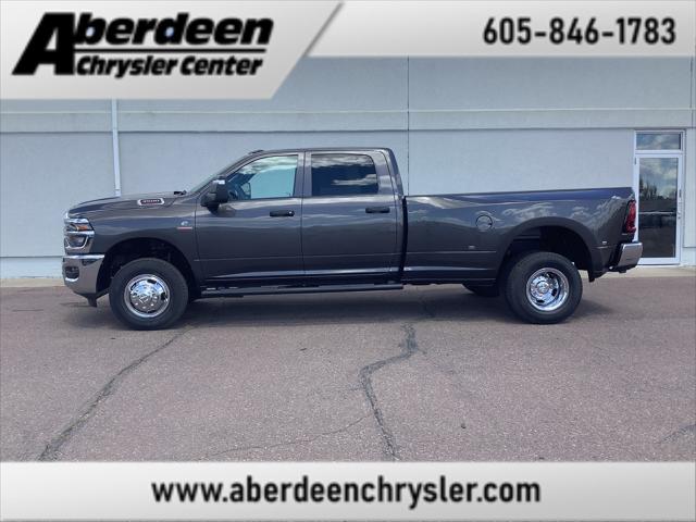 2026 RAM Ram 3500 RAM 3500 TRADESMAN CREW CAB 4X4 8 BOX