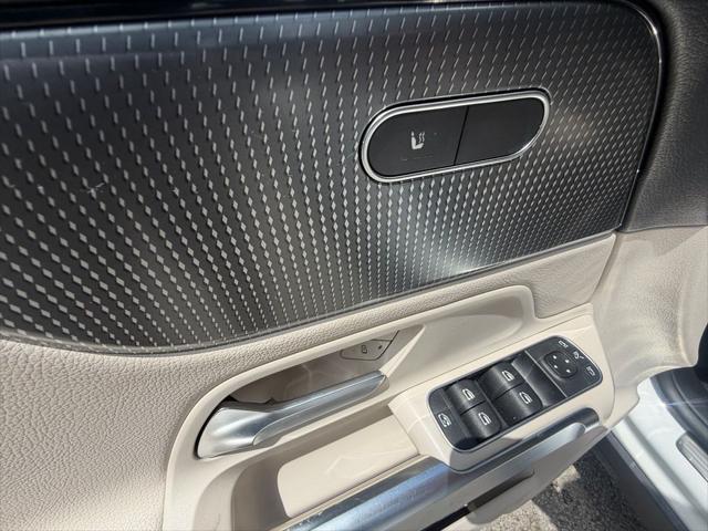 2022 Mercedes-Benz GLB GLB 250