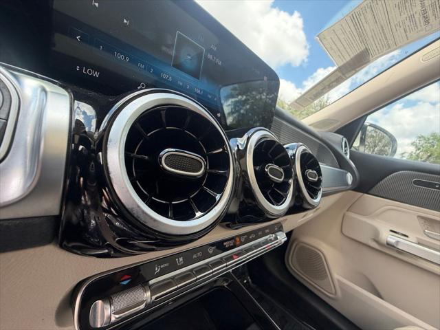 2022 Mercedes-Benz GLB GLB 250