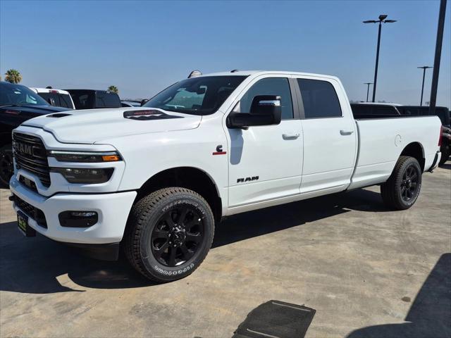 2026 RAM Ram 3500 RAM 3500 LARAMIE CREW CAB 4X4 8 BOX