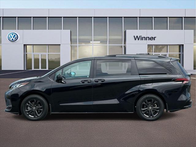 2025 Toyota Sienna XSE